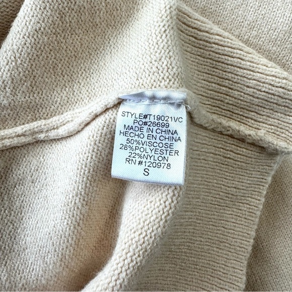 VICI Women’s S Cream Mock Neck Sweater Pullover Knit Turtleneck Top Long Sleeve - Picture 6 of 10